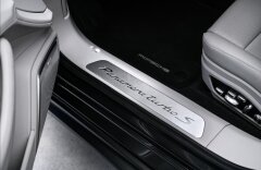 Porsche Panamera Turbo S E-hybrid ST