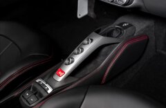 Ferrari 488 Spider, LIFT, nové