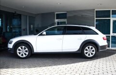 Audi A4 Allroad 2.0 TDI quattro, navigace, CZ