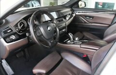 BMW Řada 5 530d xD, individual, ventilace, M-paket