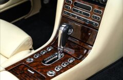 Bentley Azure Convertible V8 6.75 twin turbo