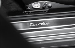 Porsche 911 911 Turbo Tiptronic, keramiky, CZ