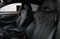 BMW M5 4,4 COMPETITION, KERAMICKÉ BRZDY, LASER, H/K, ZÁRUKA