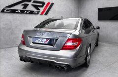 Mercedes-Benz Třídy C C63 amg coupe V8 6,3