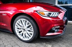 Ford Mustang GT 5.0 V8 Premium, AKCE!!! nové, skladem CZ