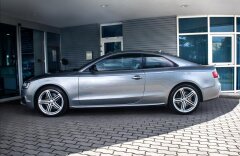 Audi S5 4.2 FSI quattro, Drive select, B&O sound, CZ