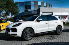 Porsche Cayenne 250kW, 21" Spyder, vzduch, tažné, CZ