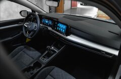 Volkswagen Golf 1,0 VIII, LIFE, KAMERA, ŤAŽNÉ ZARIADENIE, NOVÉ