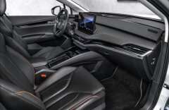 Škoda Enyaq iV 80 Suite, Sport paket, Panorama