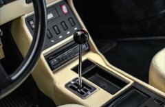 Ferrari Mondial šíbr, bikolor
