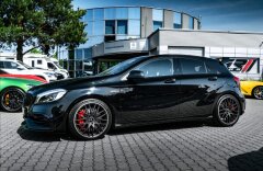 Mercedes-Benz Třídy A A 45 AMG 4Matic, AMG Aero paket, Performance