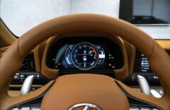 Lexus LC 500 Cabrio, Performance, Touring