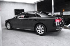 Audi A8 3.0 TDI quattro, LED, nezávislé, Alcantara