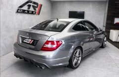 Mercedes-Benz Třídy C C63 amg coupe V8 6,3
