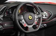 Ferrari 488 Spider, LIFT, nové