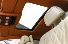 Bentley Continental Flying Spur W12 Muliner, entertainment, CZ