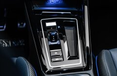 Volkswagen Golf R 20 Performance limited edition, Akrapovič, SKLAD