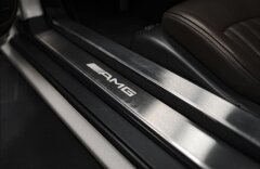 Mercedes-Benz SL 6,2 63 AMG, IWC EDÍCIA, HARMAN KARDON