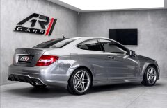 Mercedes-Benz Třídy C C63 amg coupe V8 6,3