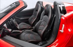 Ferrari 488 Spider, LIFT, nové