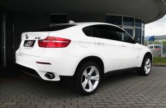BMW X6 xDrive 40d, head-up display