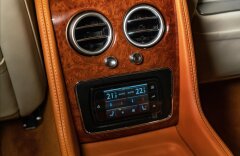 Bentley Continental Flying Spur W12 Muliner, entertainment, CZ