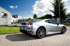 Ferrari F430 4,4 F1 Keramické brzdy