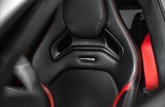 Mercedes-Benz Třídy A A 45 AMG 4Matic, AMG Aero paket, Performance