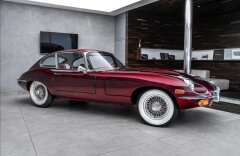 Jaguar E-Type V6 4.2 serie II, 2+2, Heritage trust certifikát
