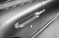 Aston Martin DB9 5,9 KUPÉ 5.9 TOUCHTRONIC, MANSORY