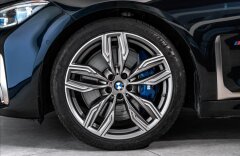 BMW Řada 7 M760Li xDrive V12