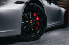 Porsche 911 3,0 992 Carrera 4S, sport chrono, Burmester