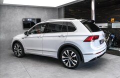 Volkswagen Tiguan 2.0 TDI HL R-line 4M, DCC, panorama, tažné, CZ
