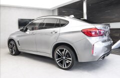 BMW X6 M, head-up, karbon, B&O zvuk, TV, top, CZ