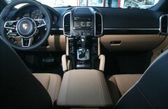 Porsche Cayenne Tiptronic