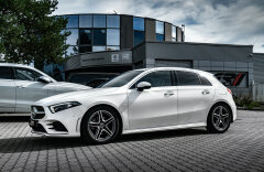 Mercedes-Benz A 200 AMG line