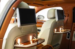 Bentley Continental Flying Spur W12 Muliner, entertainment, CZ