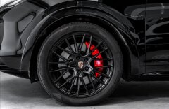 Porsche Cayenne GTS, panorama, soft, asistenty