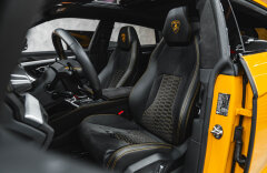 Lamborghini Urus 4.0 V8, Bang & Olufsen, Panorama, Karbón