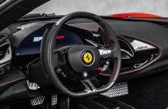Ferrari SF90 Spider, lift, kamera