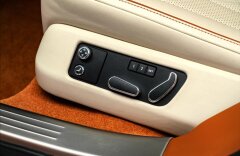 Bentley Continental Flying Spur W12 Muliner, entertainment, CZ