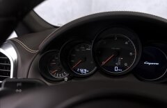 Porsche Cayenne Diesel, vzduch, DVD, PDLS, CZ