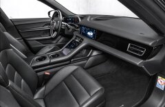 Porsche Taycan PASM, kamera, Keyless