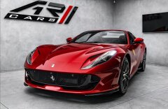 Ferrari 812 6,5 GTS V12, lift, karbon, 360°, Alcantara/karbon