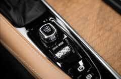 Volvo XC90 2,0 INSCRIPTION AWD, 7-MIESTNE, MASÁŽE, LED-MATRIX