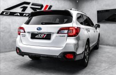 Subaru Outback 2,5 Comfort Navi Lineatronic záruka