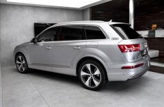 Audi Q7 E-tron, S-line, Matrix, B&O, DVD