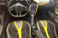 McLaren Ostatní 720S Spider Performance, Lift, B&W