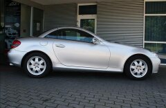 Mercedes-Benz SLK 1.8   200 Top Stav