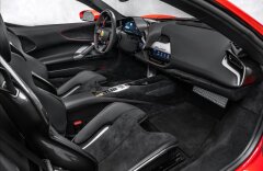Ferrari SF90 Spider, lift, kamera